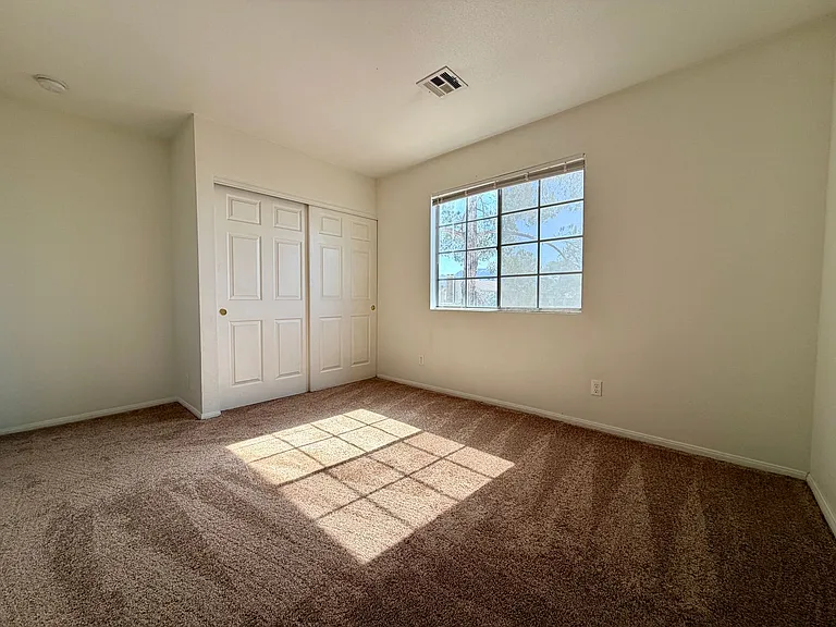 2704 Aarondavid Dr #C — Photo 6