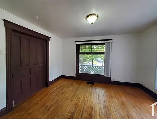 20 N Summit St #1B — Photo 9