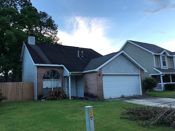 2nd image of 1660 Bennetts End