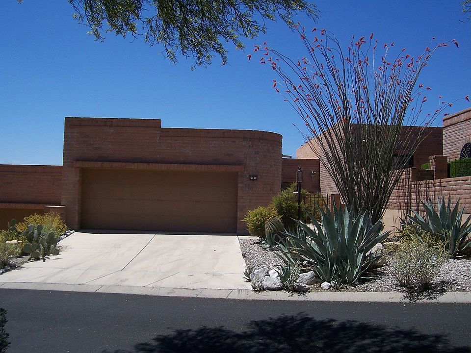 Front of town house