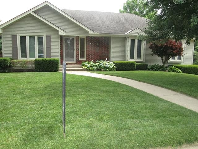 1st image of 1112 SW Richwood Dr