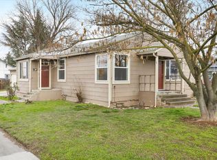 852 Palm St, Medford, OR 97501