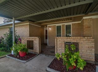6342 Crestside Dr, Pasadena, TX 77505