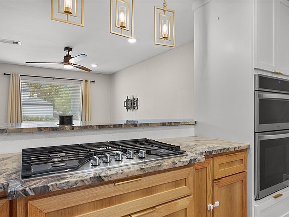 5th image of 5206 Emerald Forest Dr