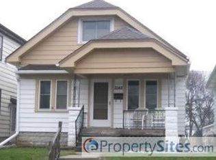 2148 S 71st St, West Allis, WI 53219