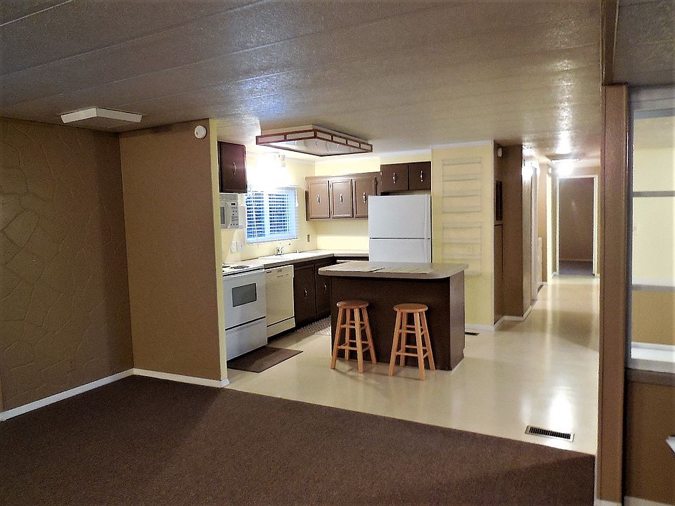 1st image of 221 Yerger Dr