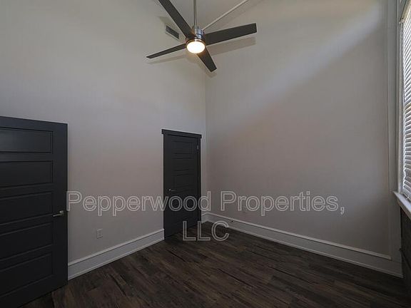 5th image of 600 Magnolia St #212