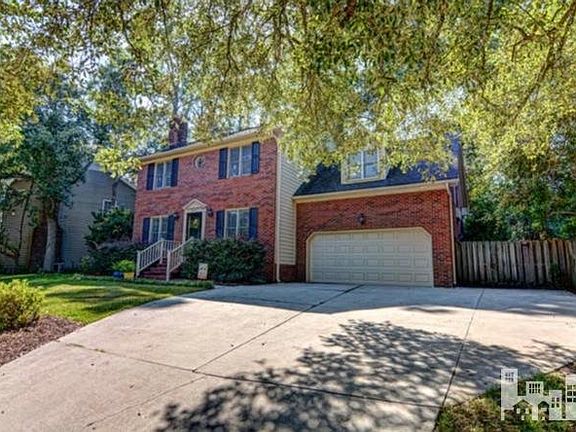 3rd image of 5605 E Whisper Creek Lane