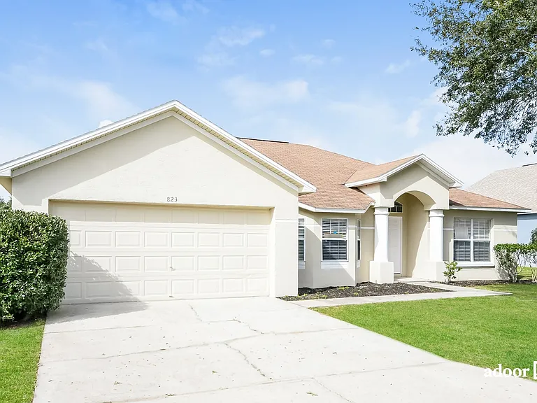 823 Terranova Rd — Photo 1