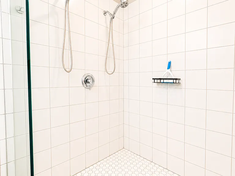 1419 Jordan St — Photo 24