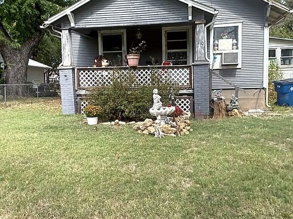 310 W Marshall Ave