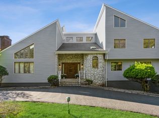 1121 Cooper Rd, Scotch Plains, NJ 07076