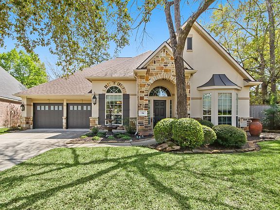 4th image of 94 N Millsap Cir