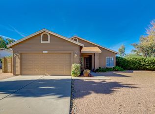 2910 N Villas Ln, Chandler, AZ 85224