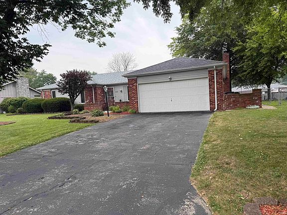 2nd image of 3508 Candy Ln