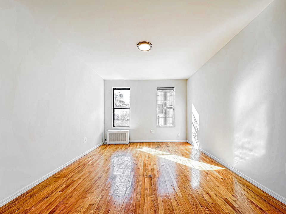 1st image of 405 W 45th St APT 6b