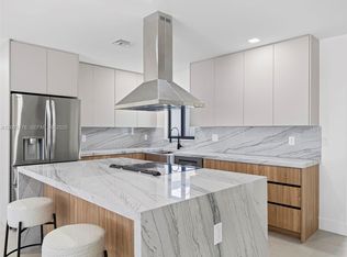 Pleasant Village, Miami, FL 33162