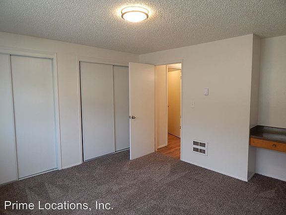 4th image of 509 12th Ave SE Ste 3