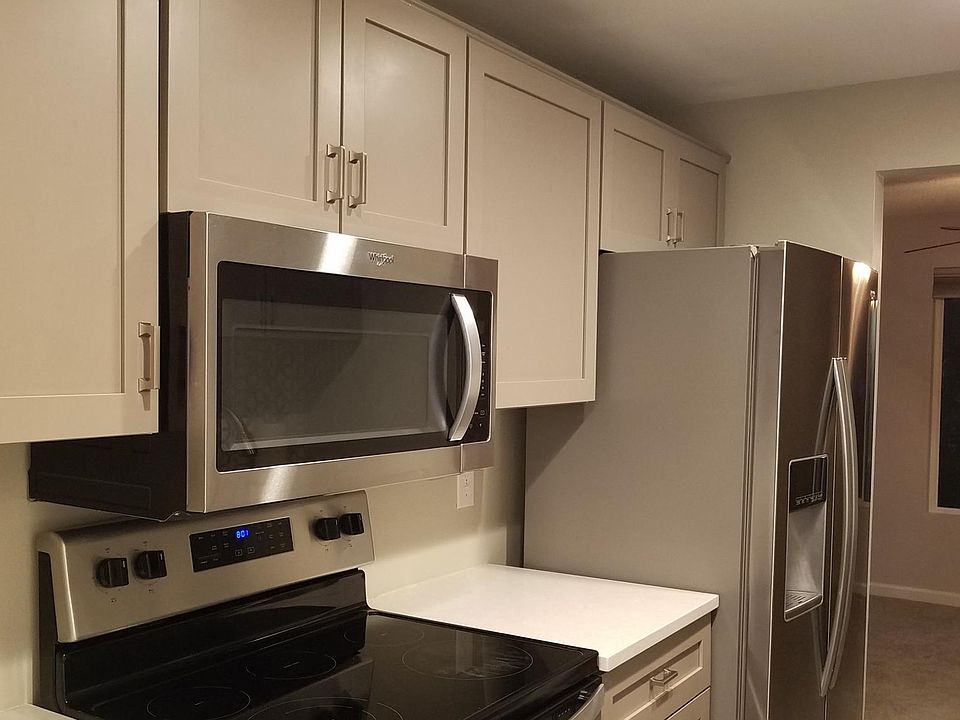 1st image of 9904 NE 124th St APT 1003