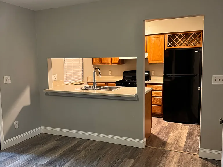 1468 Westwood Ct SW — Photo 14