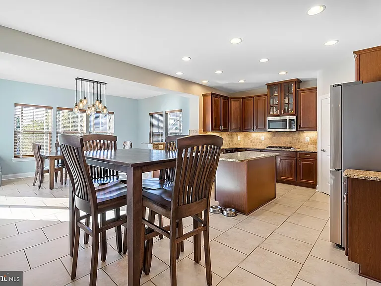 26769 Crusher Dr — Photo 8