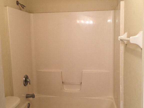 3rd image of 528 Thomas Sherwin Ave S