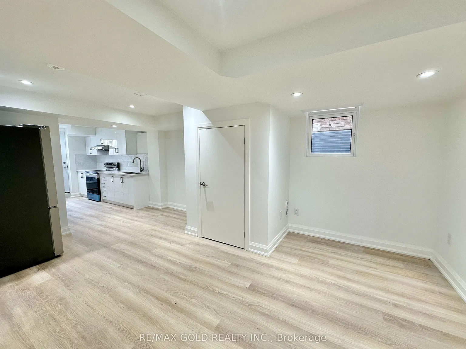 1 bed, $1,699 — Photo 4