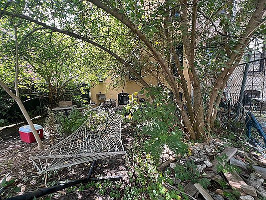 5th image of 176 Suydam St #1R