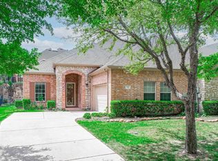 717 Scenic Ranch Cir, Fairview, TX 75069