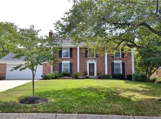 11125 Hunt Club Dr, Rockville, MD 20854