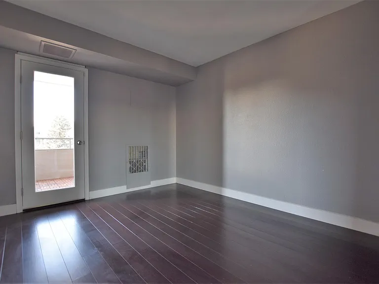 1313 N Williams St #501-1 — Photo 6