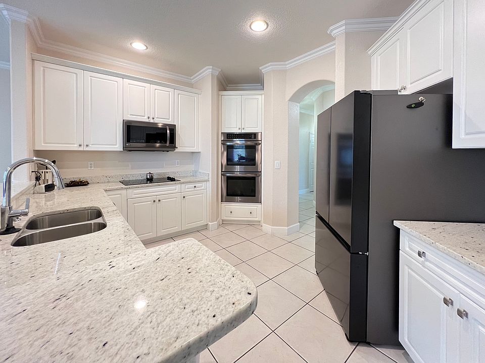 1st image of 3462 Forest Ridge Ln #2