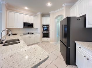 3462 Forest Ridge Ln #2, Kissimmee, FL 34741
