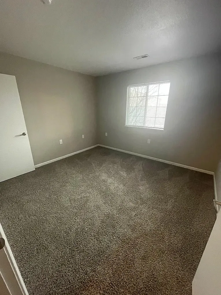 North Ridge Apartments — Photo 3