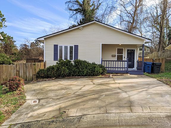 4th image of 829 Gerard St