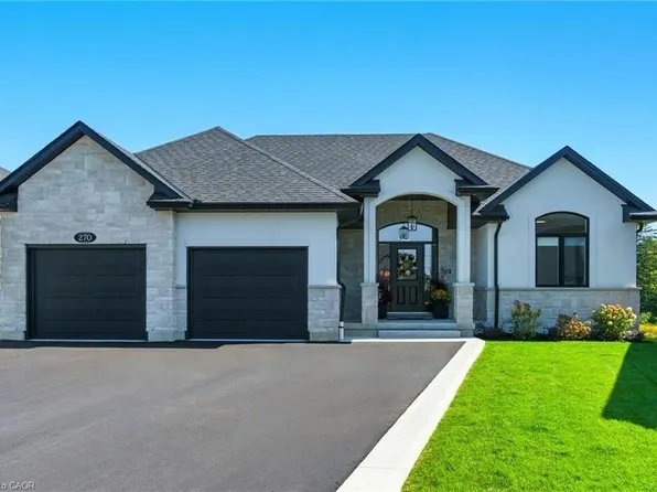 270 Charles St, Waterford, ON N0E 1Y0