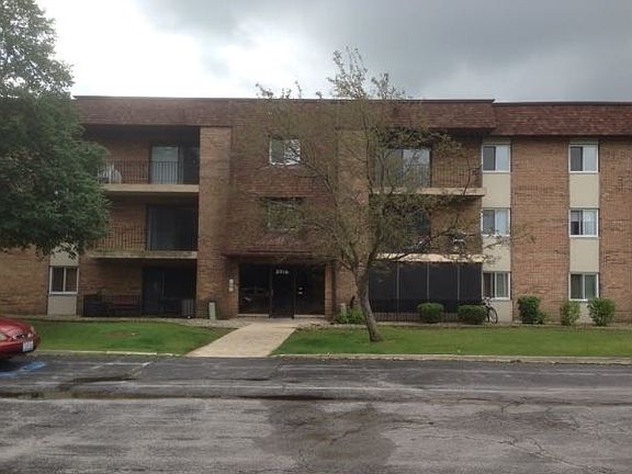 2nd image of 8916 140th St #2NE