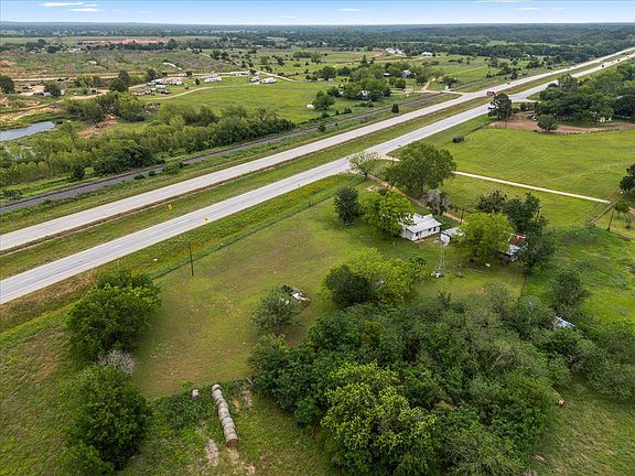 2nd image of 5612 Highway 71 E