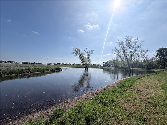 2nd image of County Road 3204