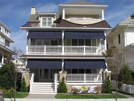 1st image of 851A Park Pl #1