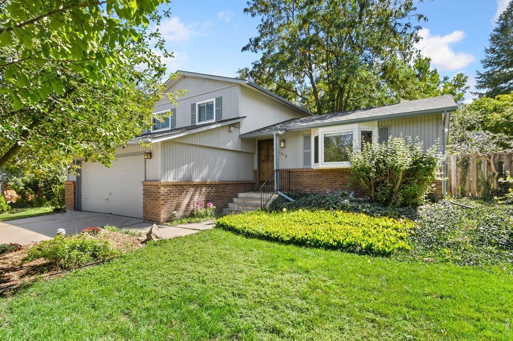1319 Centennial Rd
