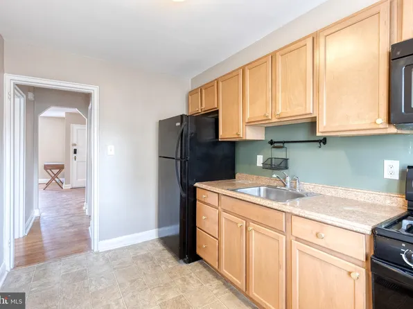 6166 Parkway Dr, Baltimore, MD 21212