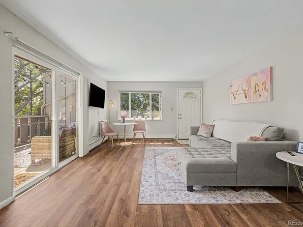 857 S Van Gordon Ct #D205, Lakewood, CO 80228