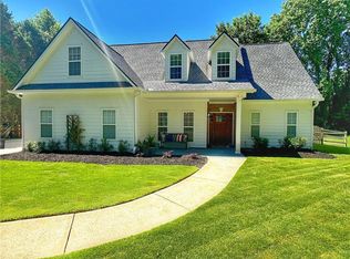 8430 Fields Ford Rd, Gainesville, GA 30506