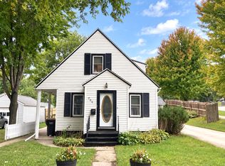 706 7th St, Granite Falls, MN 56241