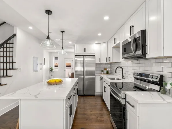 607 Cambridge St #2, Worcester, MA 01610