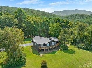 66 Simmons Rd, Burnsville, NC 28714