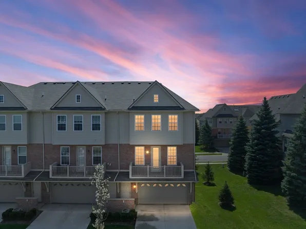 56716 Longhorn Dr, Shelby Township, MI 48316