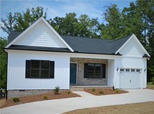 5311 Windjammer Pl, Winston Salem, NC 27106
