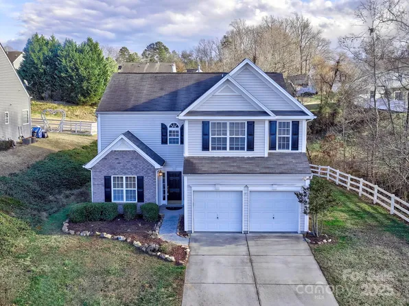 3380 Merchant Ln, Davidson, NC 28036